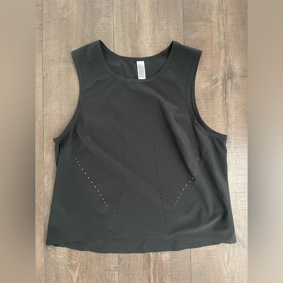 Lululemon Training Tank - Picture 1 of 6